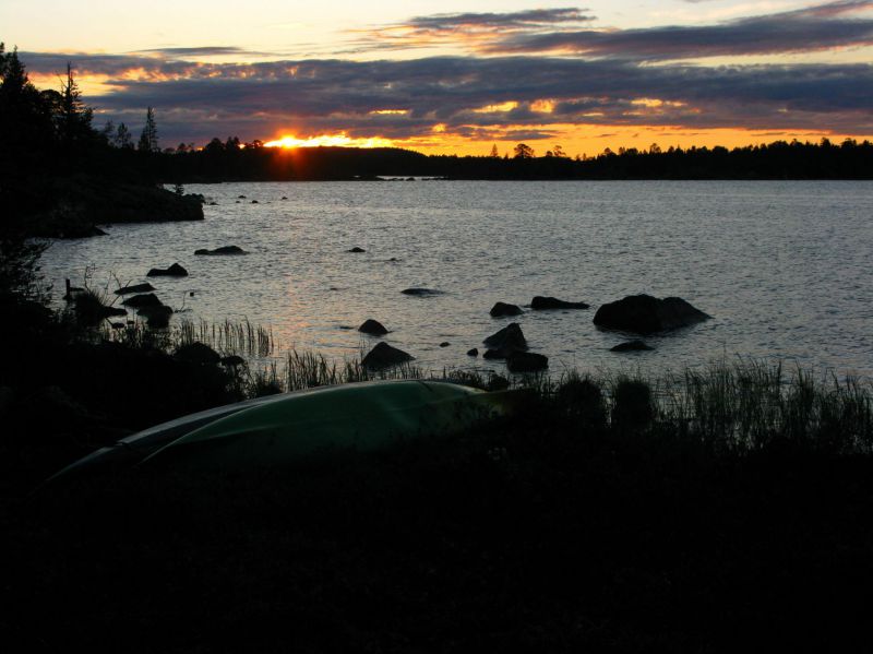 Jezioro Inari: Finlandia

pkt:5
Magdalena Chyła
