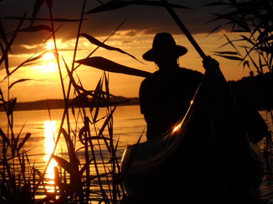 Canoe...
 Kolejny odcinek najpiękniejszego serialu pt. Zachody słońca
Słowa kluczowe: Canoe Zachód