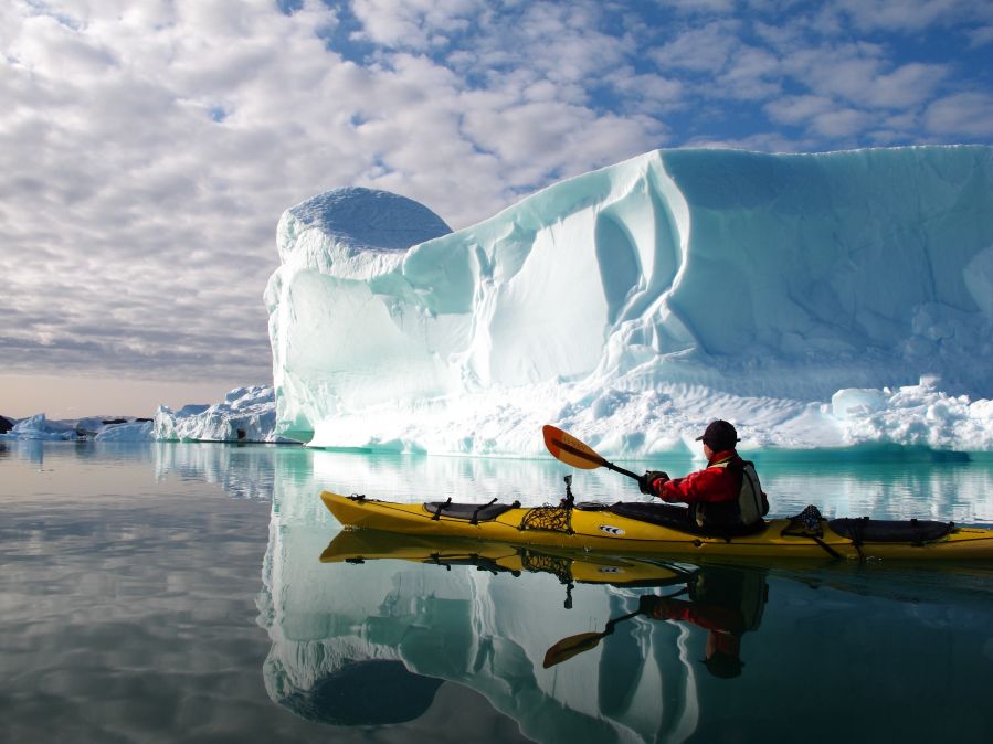 Kolory nieba, lodu i wody
Słowa kluczowe: Grenlandia Isfjord Góry lodowe