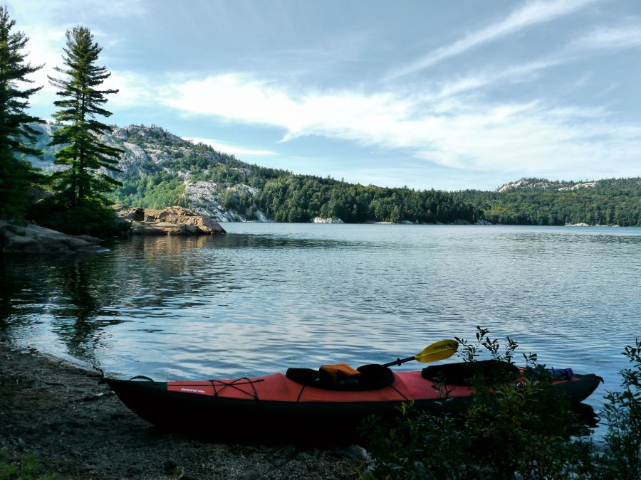 Plywanie przy Gorach LaCloche
Dominik Starosz
Canada: 00+1+647-767-5302
Słowa kluczowe: George Lake, Ontario, Canada, Kayak, Calendar 2018